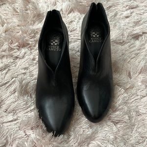 Vince Camuto black heels. Size 8 1/2 M.